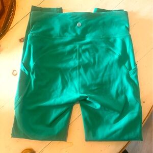 Green lululemon green leggings tight with pockets size 6 Cascadia Green